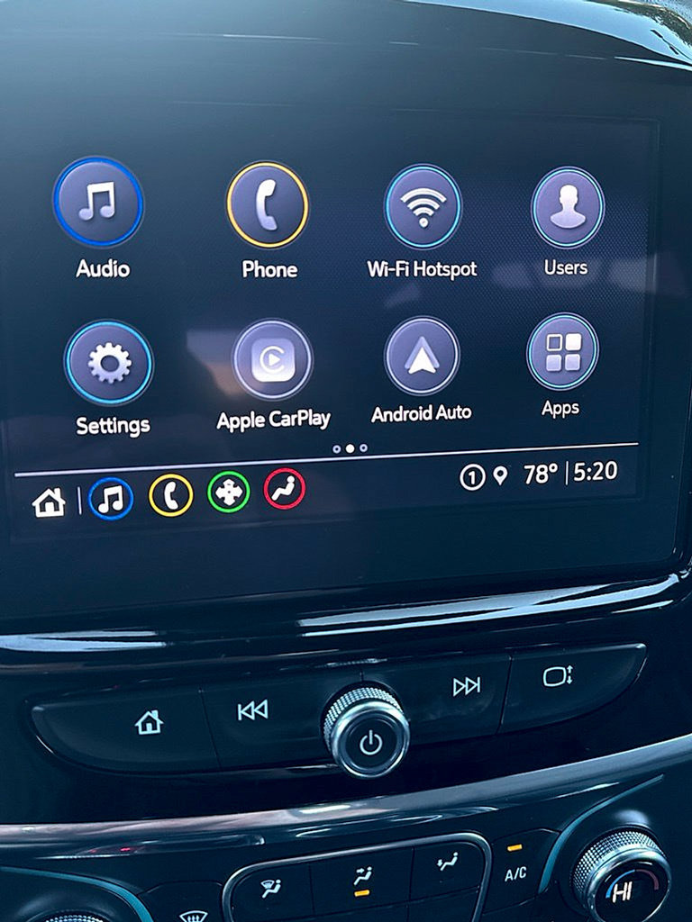 Certified 2023 Chevrolet Traverse LT FWD image 16