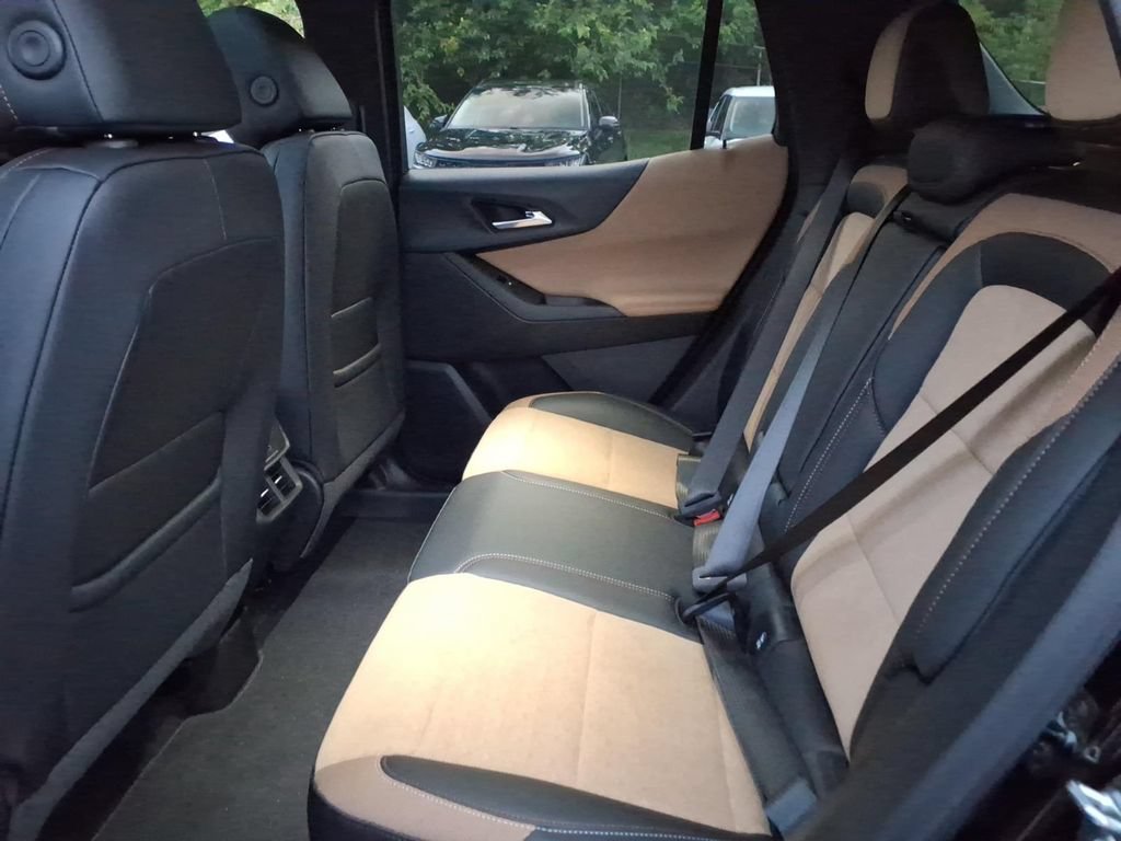 New 2027 Chevrolet Equinox ACTIV AWD/4WD image 17