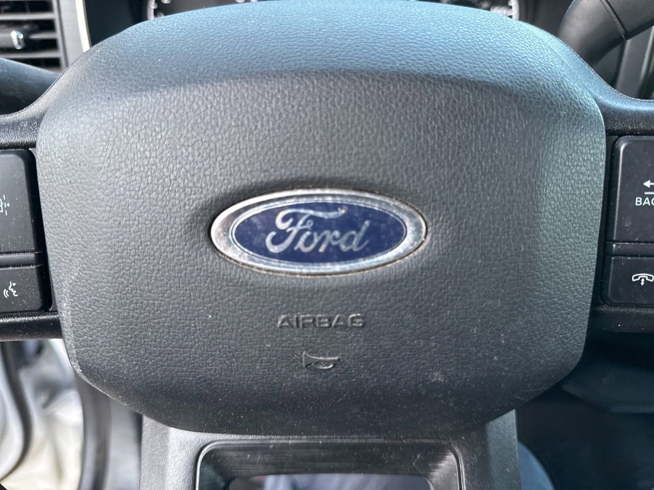 Used 2023 Ford F150 XLT w/ Trailer Tow Package image 27