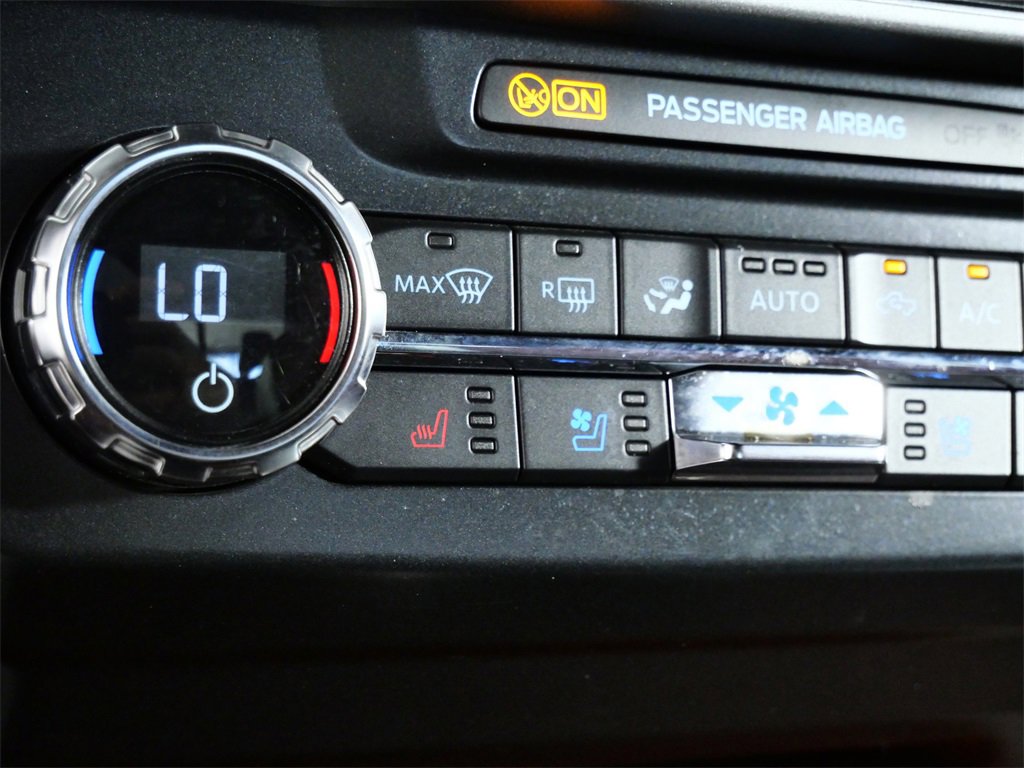 Used 2022 Ford F250 King Ranch w/ Chrome Package image 24