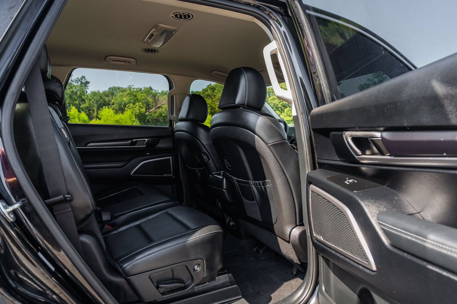 Used 2024 Kia Telluride LX FWD image 12