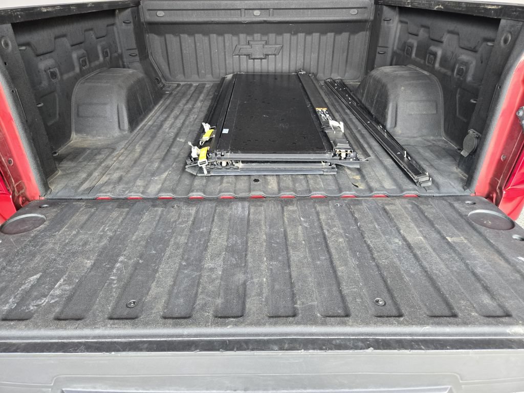 Used 2021 Chevrolet Silverado 1500 LT Trail Boss w/ Convenience Package II AWD/4WD image 37