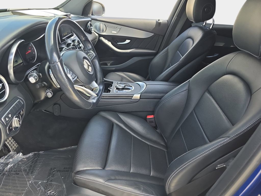 Used 2019 Mercedes-Benz GLC 300 4MATIC Coupe image 18