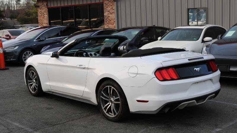 Used 2016 Ford Mustang Premium RWD image 8
