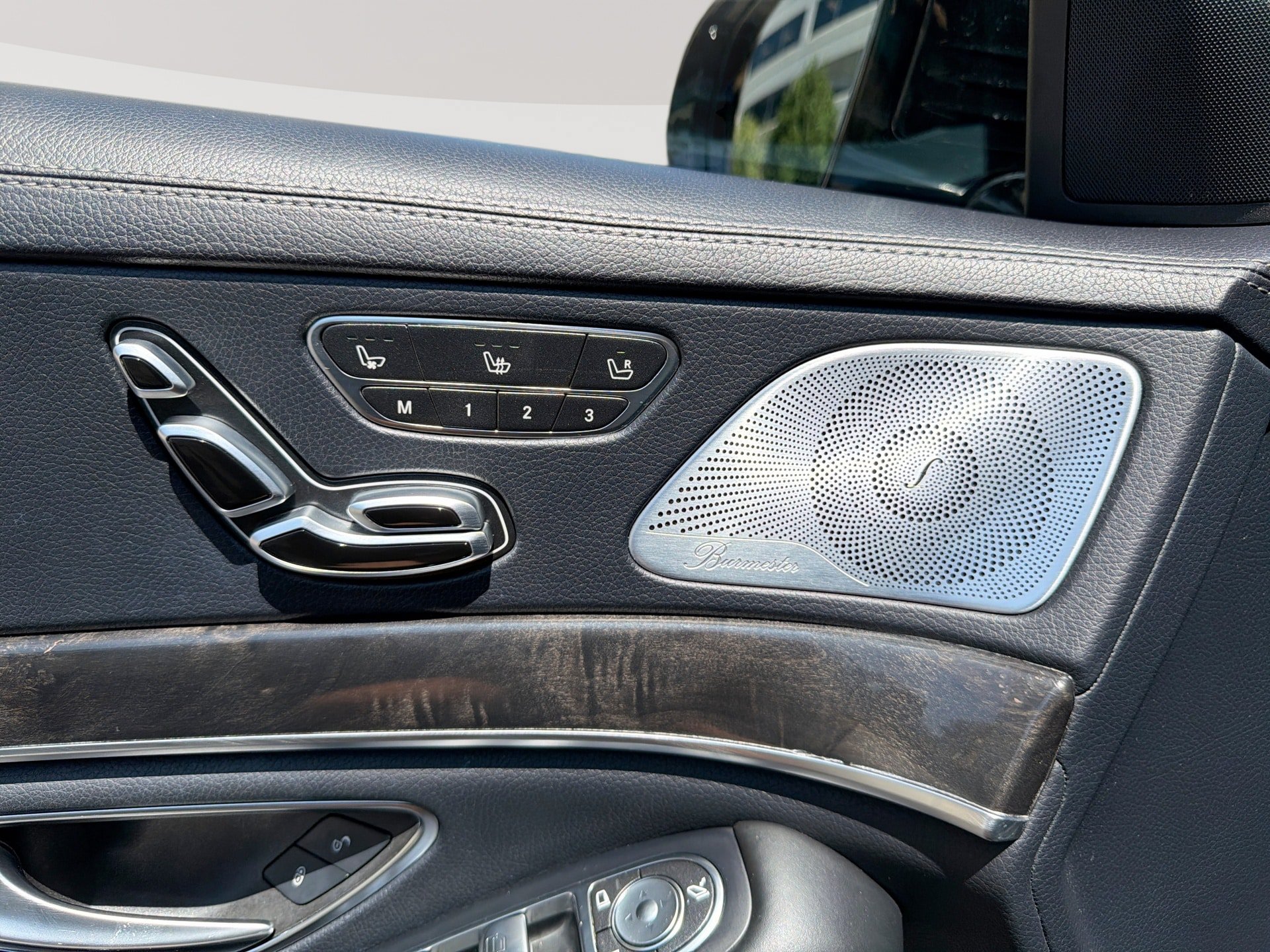 Used 2019 Mercedes-Benz S 560 4MATIC Sedan image 14