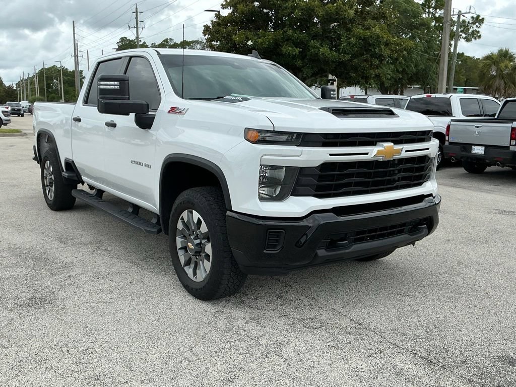 Used 2024 Chevrolet Silverado 2500 Custom w/ Custom Convenience Package AWD/4WD image 18
