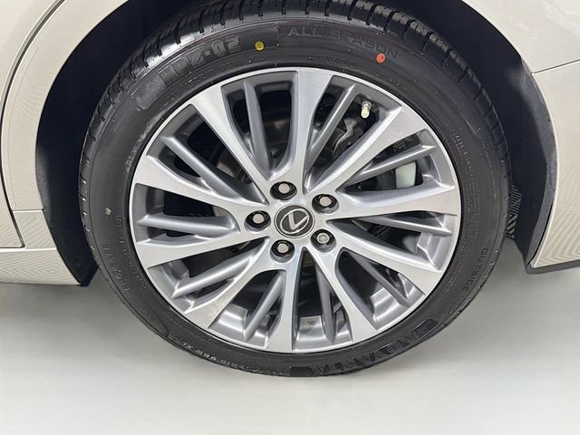 Used 2021 Lexus ES 350 w/ Premium Package FWD image 36