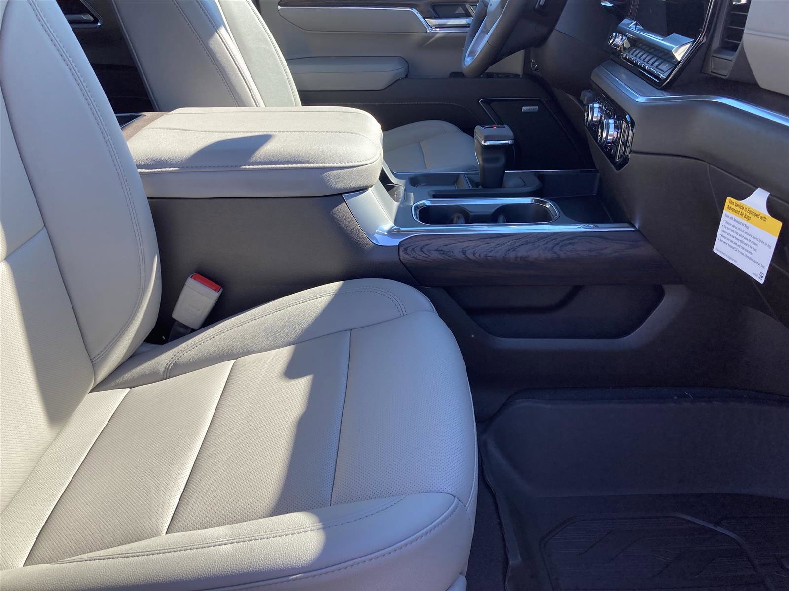 New 2026 GMC Sierra 1500 SLT w/ SLT Premium Plus Package image 19