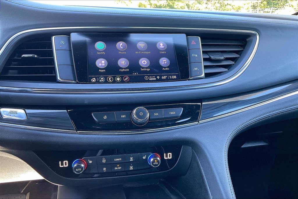 Used 2023 Buick Enclave Essence FWD image 17