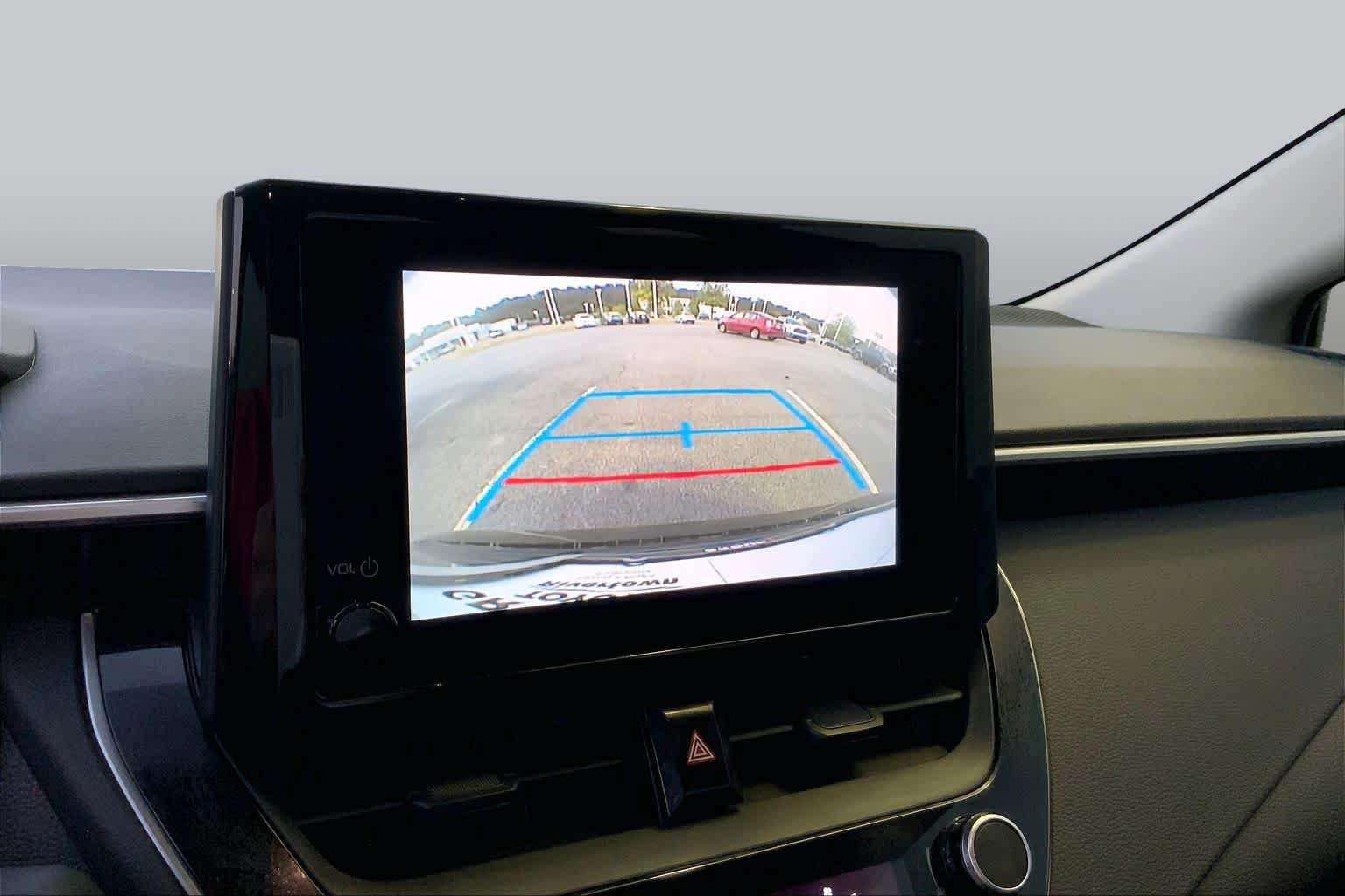 Used 2024 Toyota Corolla LE FWD image 26