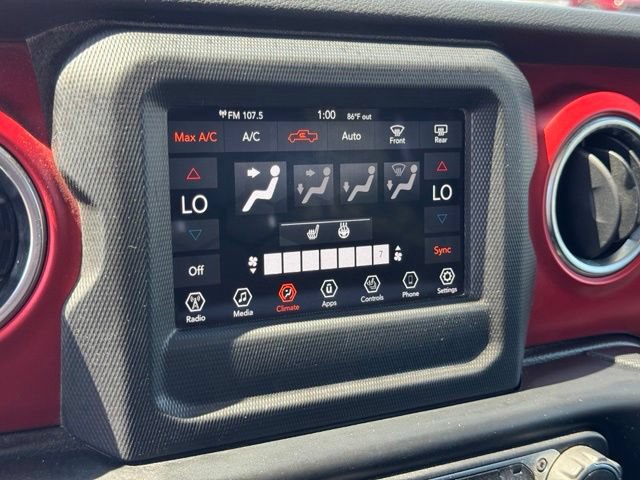 Certified 2021 Jeep Gladiator Rubicon w/ Cold Weather Group AWD/4WD image 33
