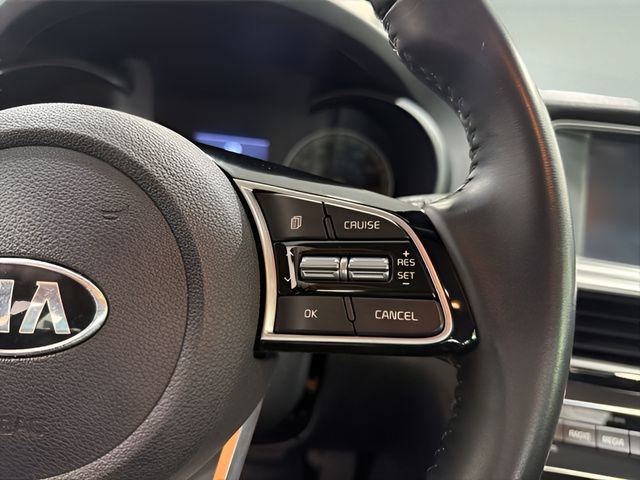 Used 2020 Kia Optima S image 17