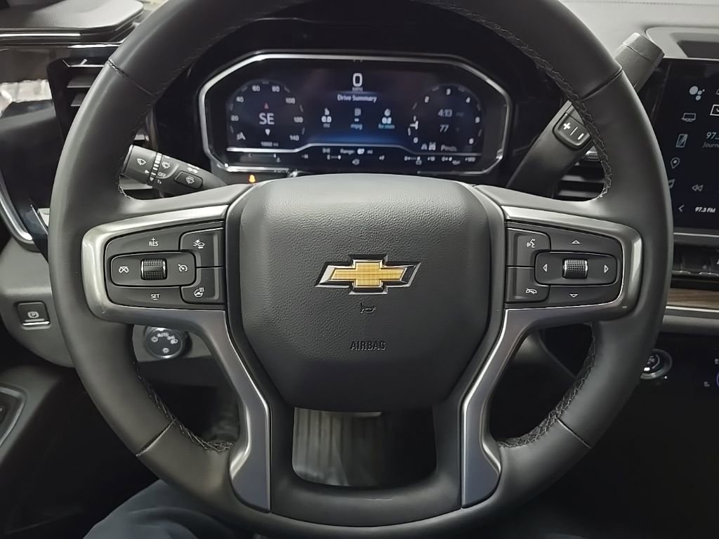 Used 2023 Chevrolet Silverado 1500 LT image 18