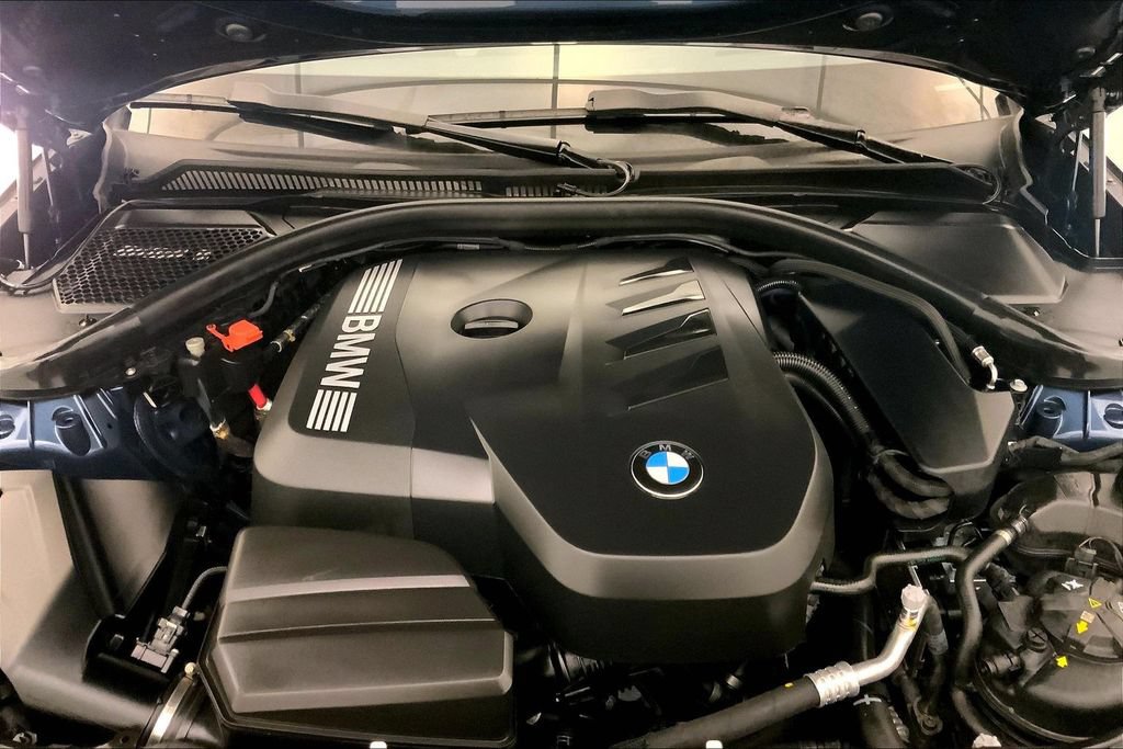 Used 2025 BMW 330i Sedan RWD image 8