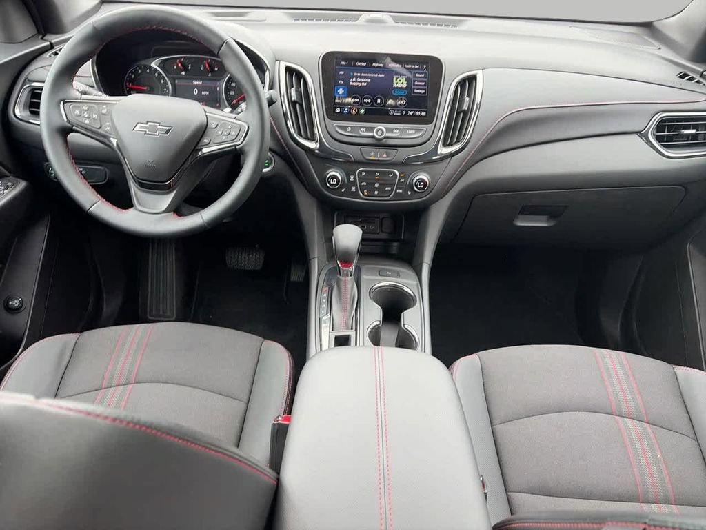 Used 2024 Chevrolet Equinox RS FWD image 10