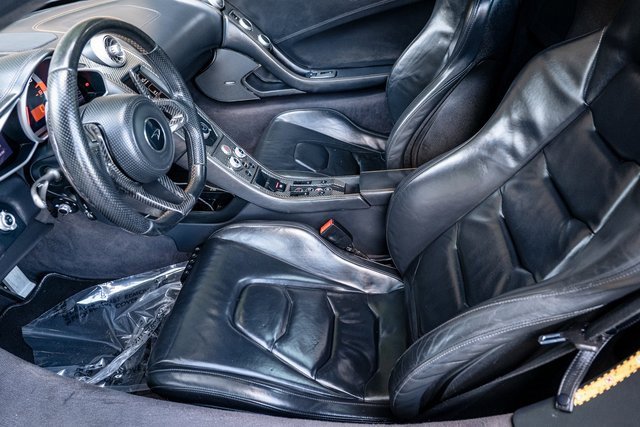 Used 2016 McLaren 650S Spider image 39