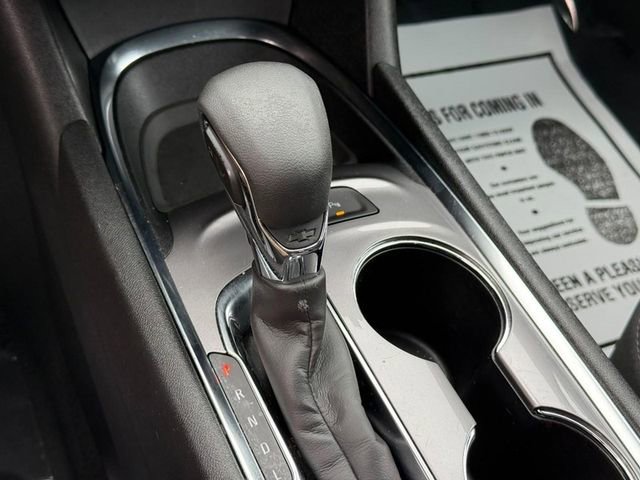 Used 2024 Chevrolet Malibu LT FWD image 21
