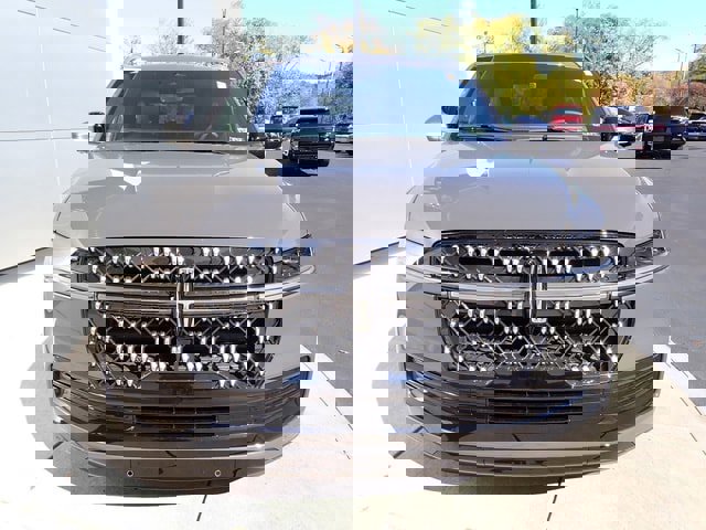 New 2025 Lincoln Navigator Black Label image 9