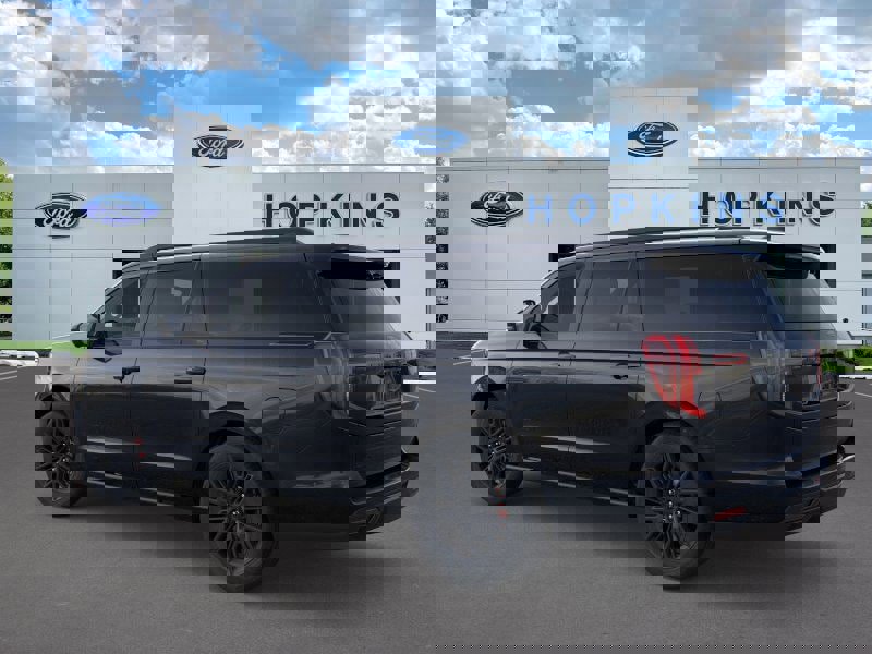 New 2025 Ford Expedition Max Platinum image 4