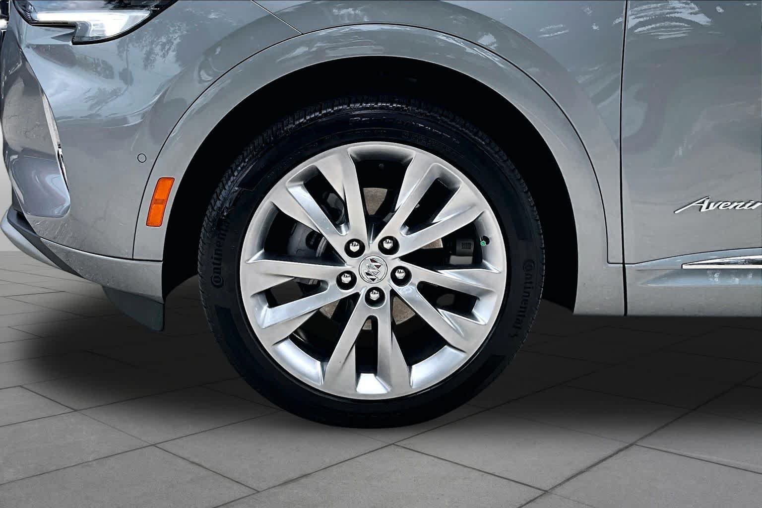 Used 2023 Buick Envision Avenir FWD image 11