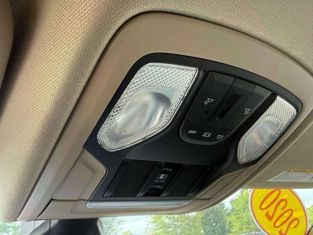 Used 2020 RAM 1500 Big Horn AWD/4WD image 29