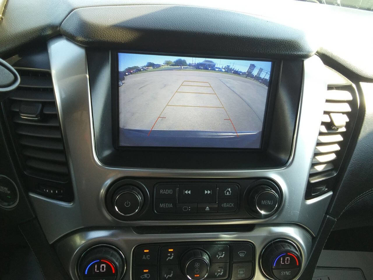 Used 2018 Chevrolet Suburban Premier image 32
