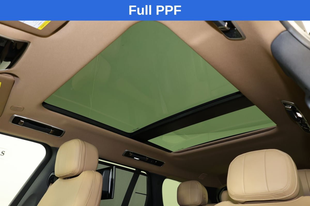 Used 2024 Land Rover Range Rover SE AWD/4WD image 13