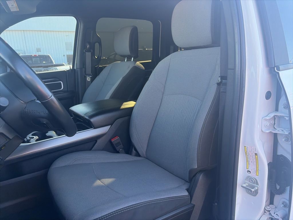 Used 2024 RAM 2500 Big Horn w/ Off Road Package image 12