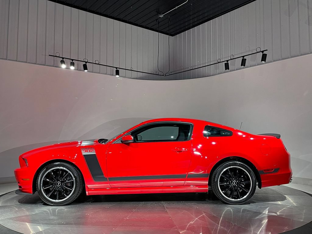 Used 2013 Ford Mustang Boss 302 w/ Boss 302 Accessory Pkg RWD image 9