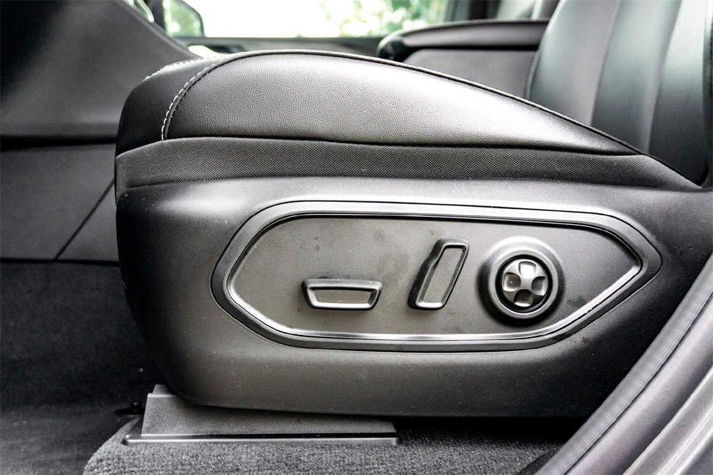 New 2025 Jeep Grand Cherokee Limited w/ MOPAR Finishing Package image 8