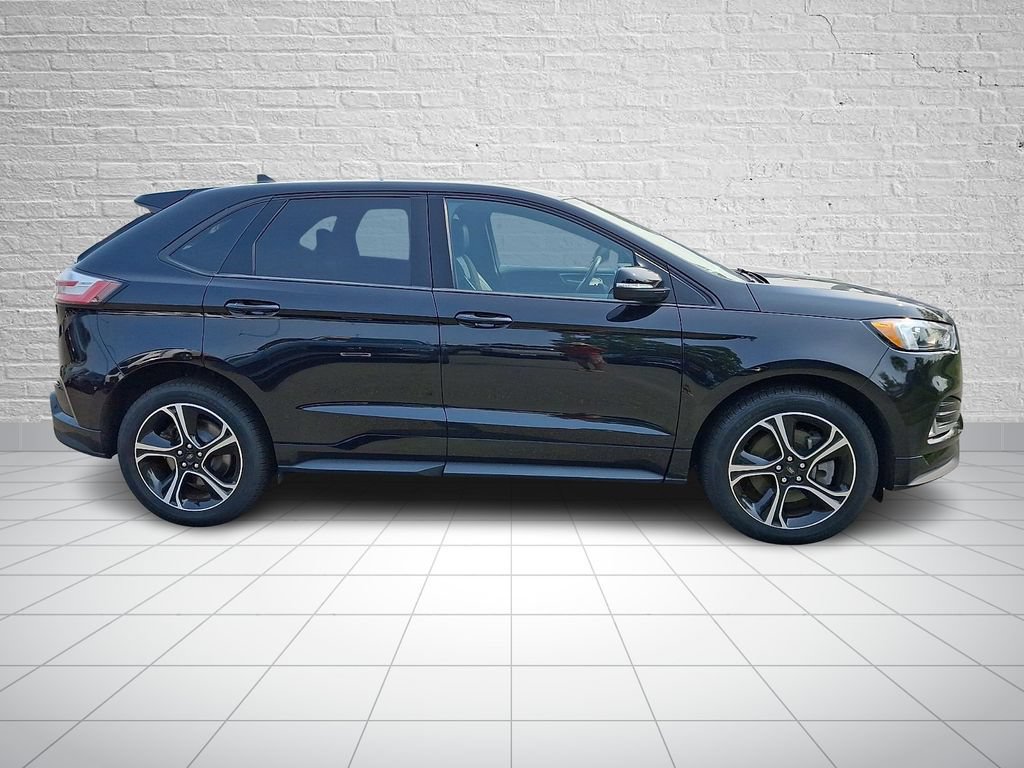 Used 2022 Ford Edge ST AWD/4WD image 5