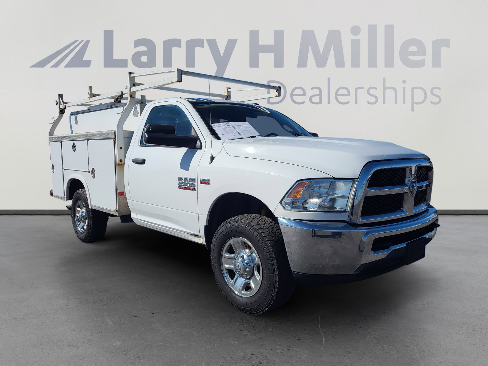 Used 2018 RAM 2500 Tradesman w/ Chrome Appearance Group image 7
