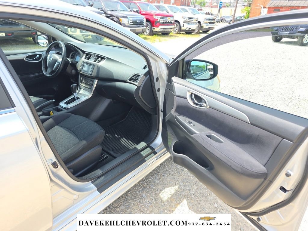 Used 2014 Nissan Sentra SR w/ Premium Package FWD image 36
