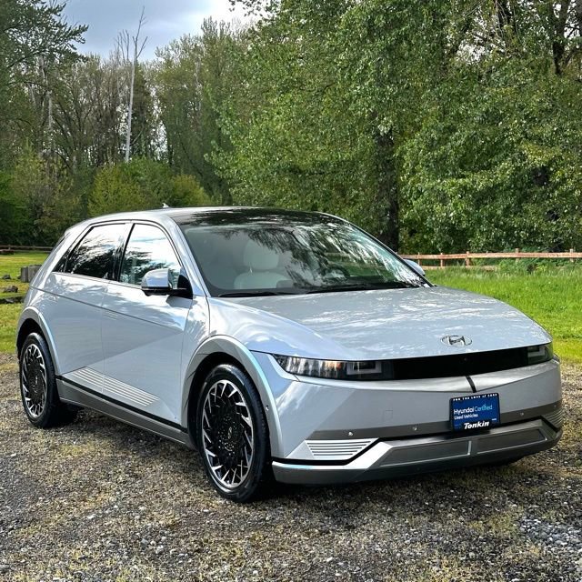 Certified 2023 Hyundai Ioniq 5 Limited AWD/4WD image 3