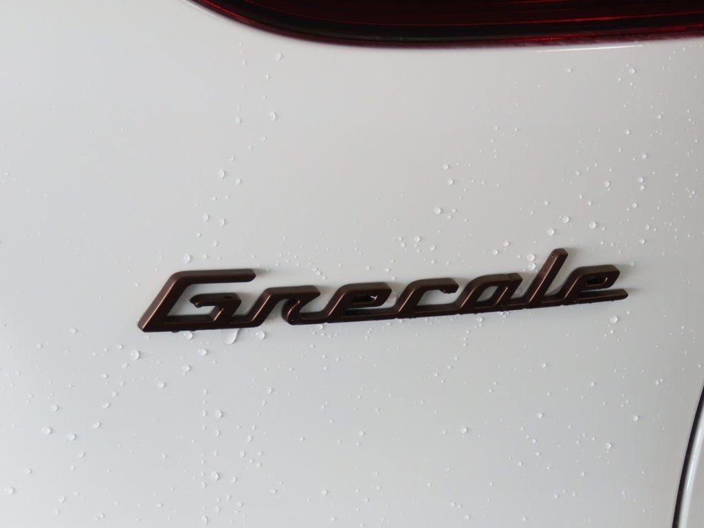 New 2025 Maserati Grecale Folgore image 9