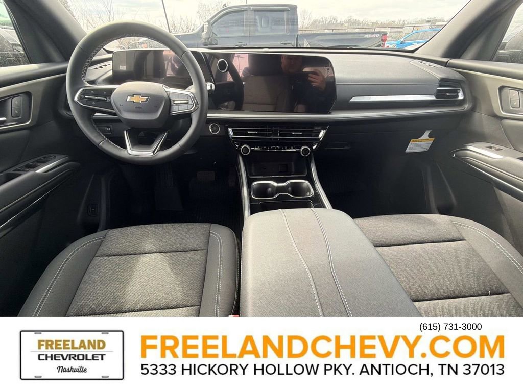 New 2026 Chevrolet Traverse LT w/ LPO, Floor Liner Package image 14