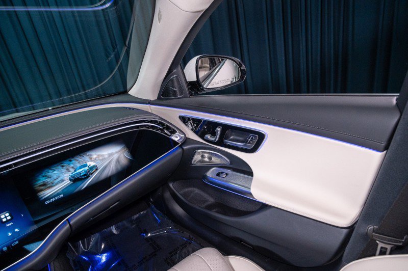 New 2025 Mercedes-Benz E 450 4MATIC All-Terrain Wagon image 26