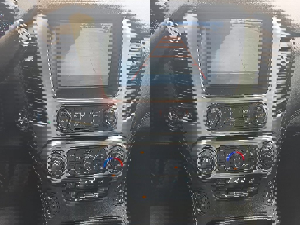 Used 2015 Chevrolet Tahoe LTZ w/ Max Trailering Package AWD/4WD image 13