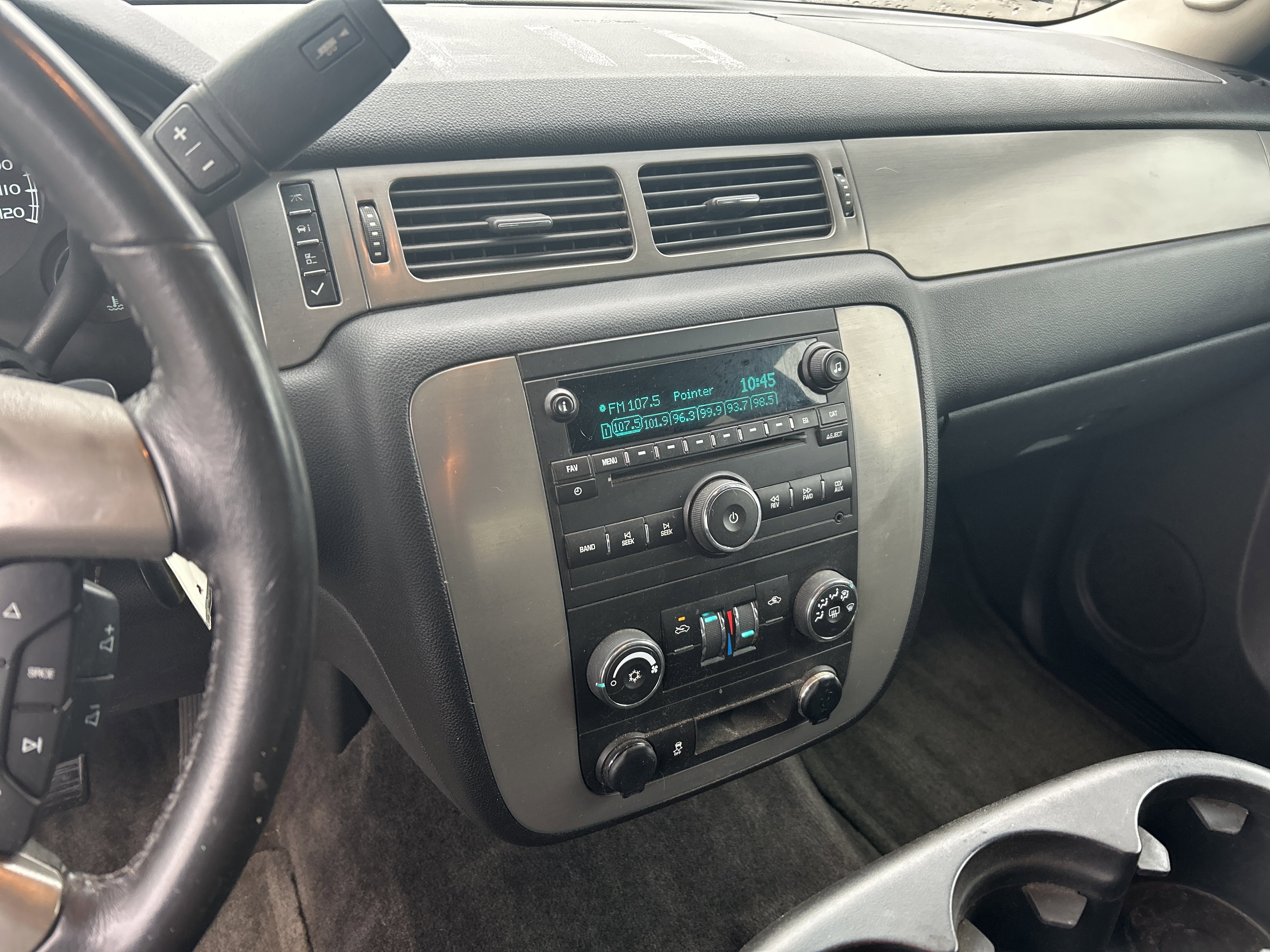 Used 2012 Chevrolet Avalanche LS image 18