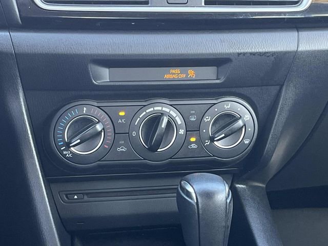 Used 2014 MAZDA MAZDA3 i Touring FWD image 16