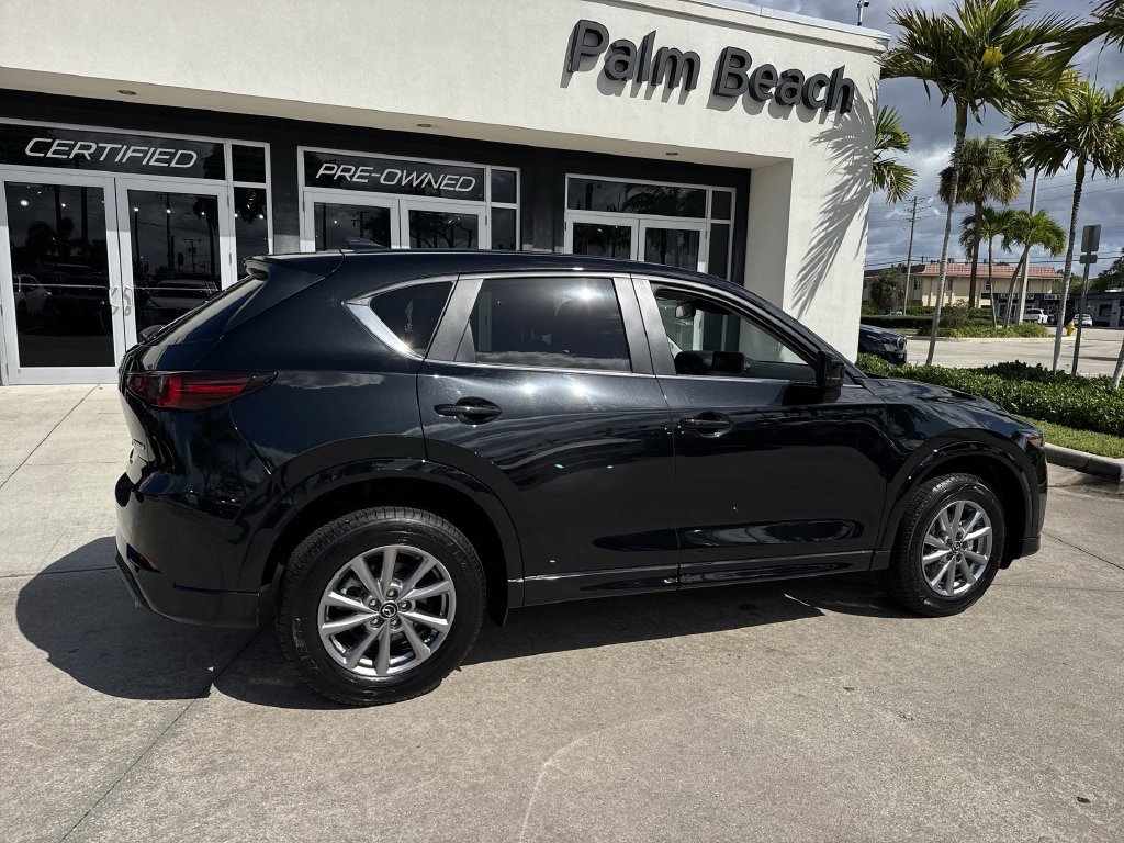 Used 2025 MAZDA CX-5 AWD 2.5 S w/ Preferred Package image 4