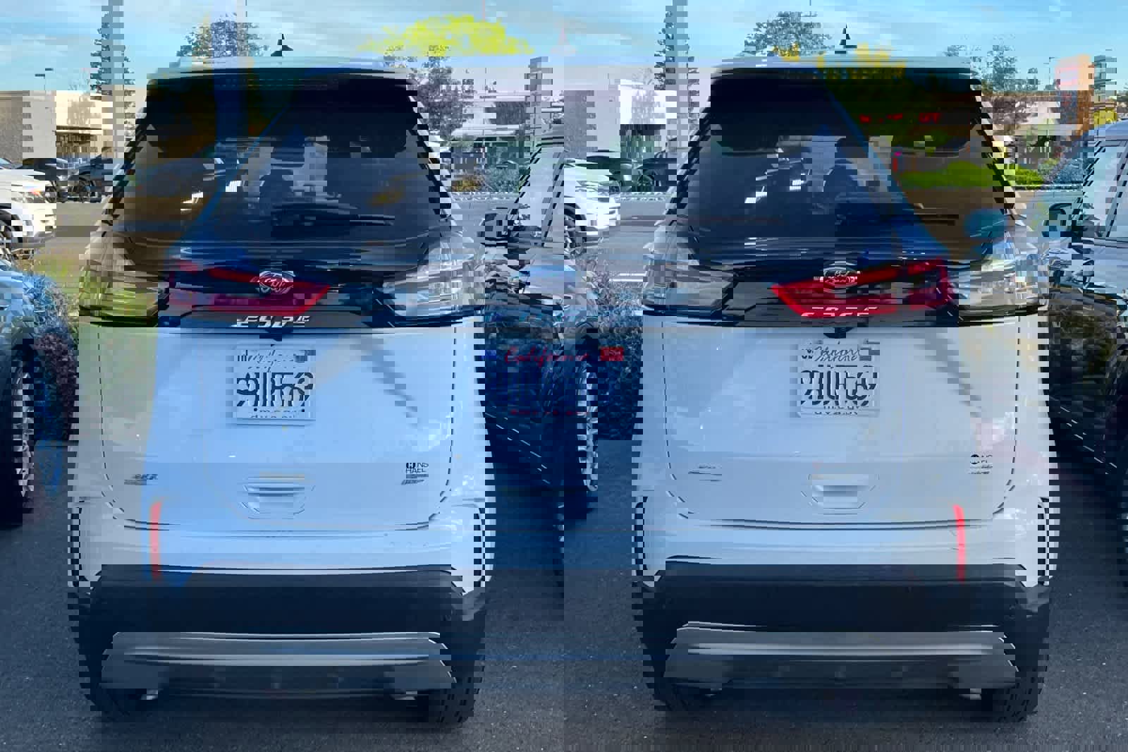 Used 2022 Ford Edge SEL w/ Convenience Package image 5