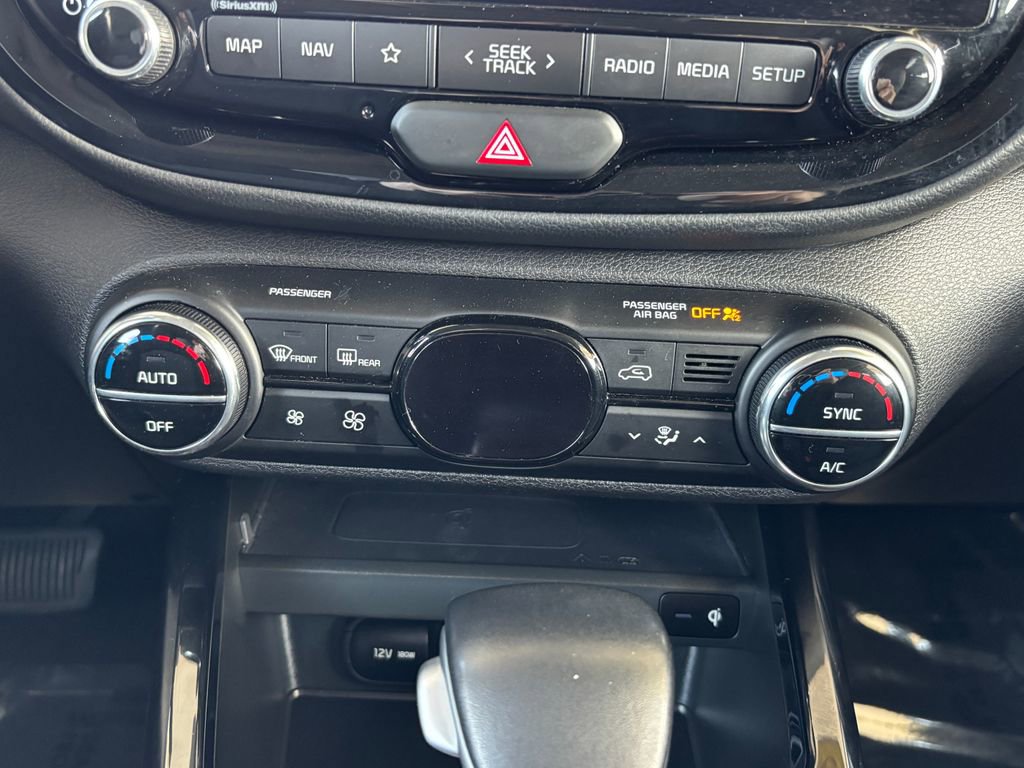 Used 2023 Kia Soul EX image 15