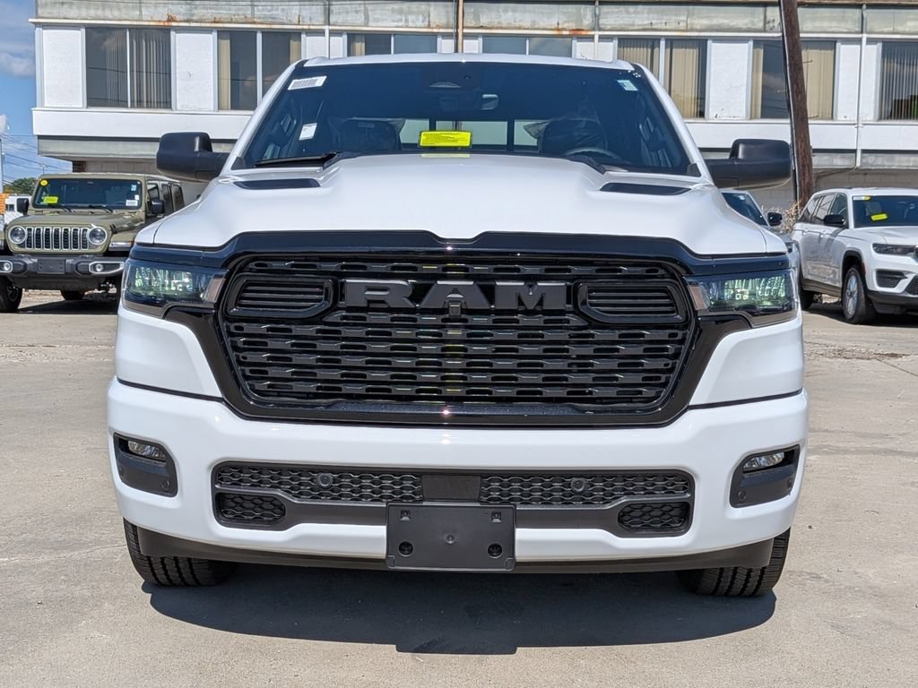 New 2026 RAM 1500 Express AWD/4WD image 8