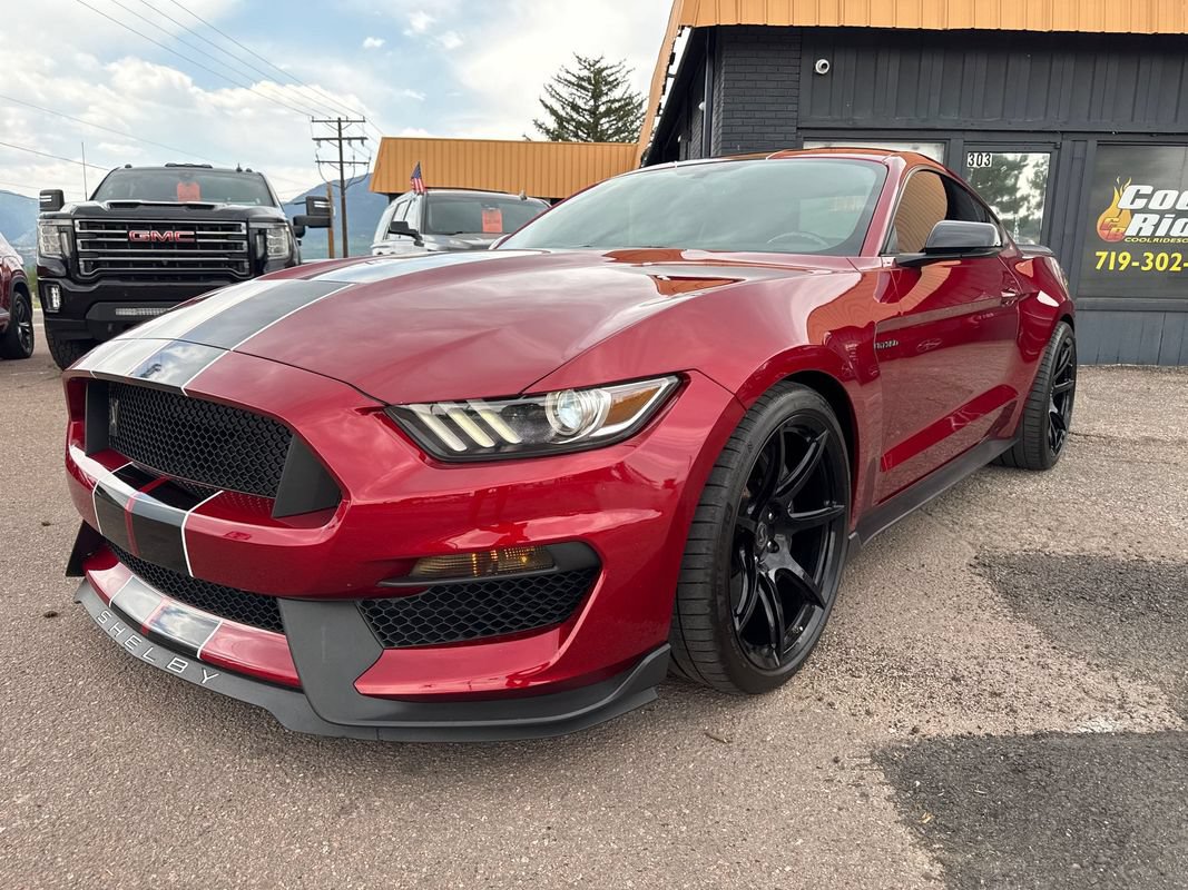 Used 2017 Ford Mustang Shelby GT350 RWD image 11