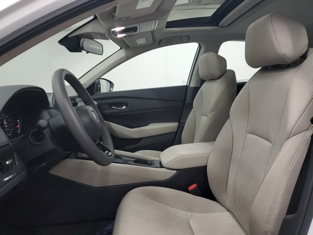 Certified 2025 Honda Accord SE image 15