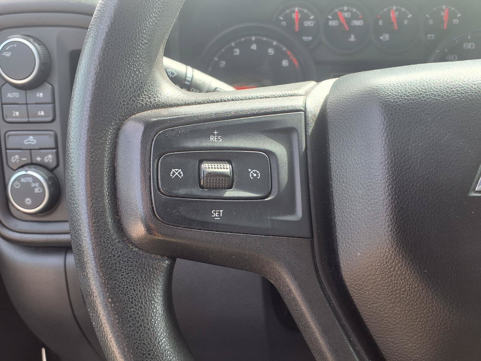 Used 2019 Chevrolet Silverado 1500 Custom Trail Boss w/ Custom Convenience Package AWD/4WD image 15