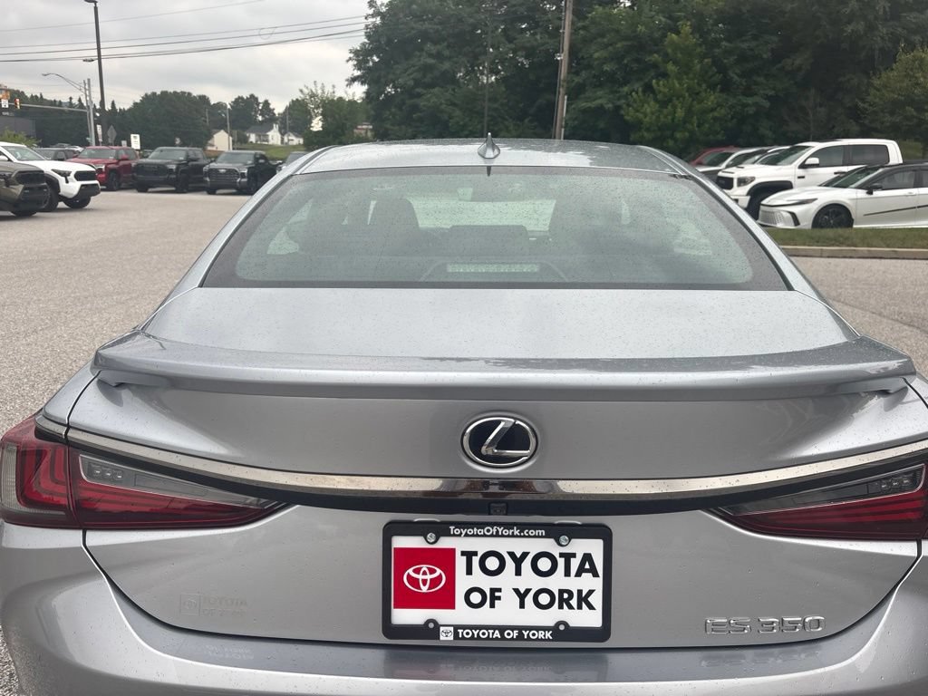 Used 2022 Lexus ES 350 F Sport FWD image 5