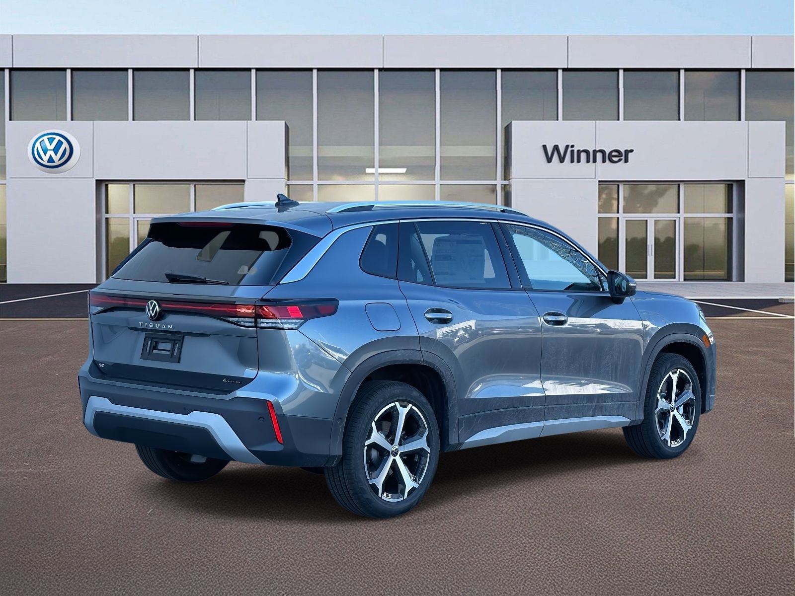 New 2026 Volkswagen Tiguan SE image 5