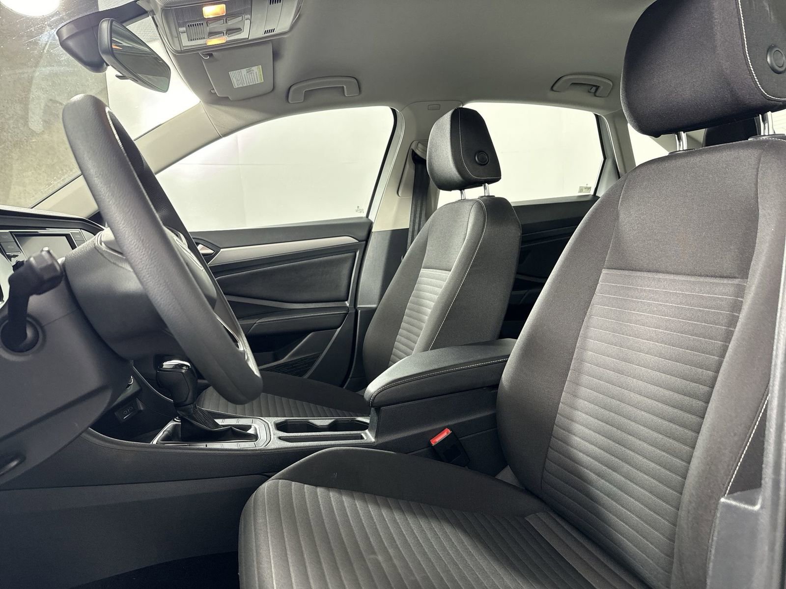 Used 2023 Volkswagen Jetta S image 18